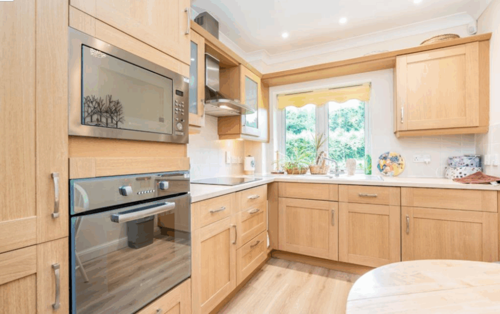 Knightwood Mews and Crescent- Kitchen 1 (No Expiry)
