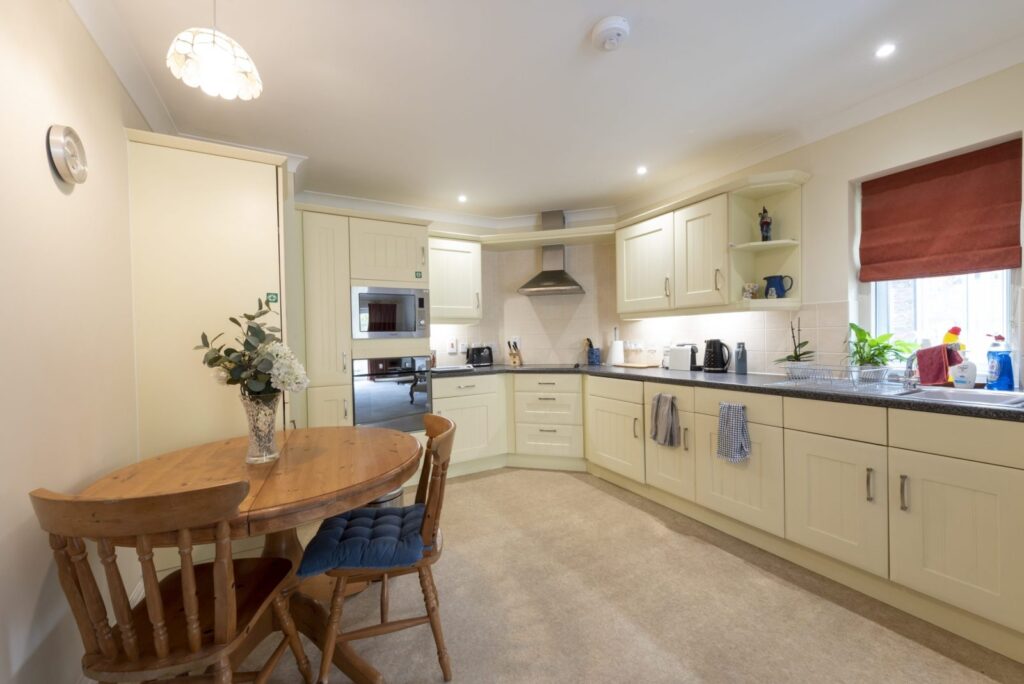 Knightwood Mews and Crescent- Kitchen 2 (No Expiry)