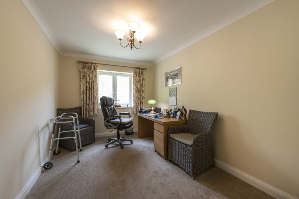 Knightwood Mews and Crescent - Study (No Expiry)
